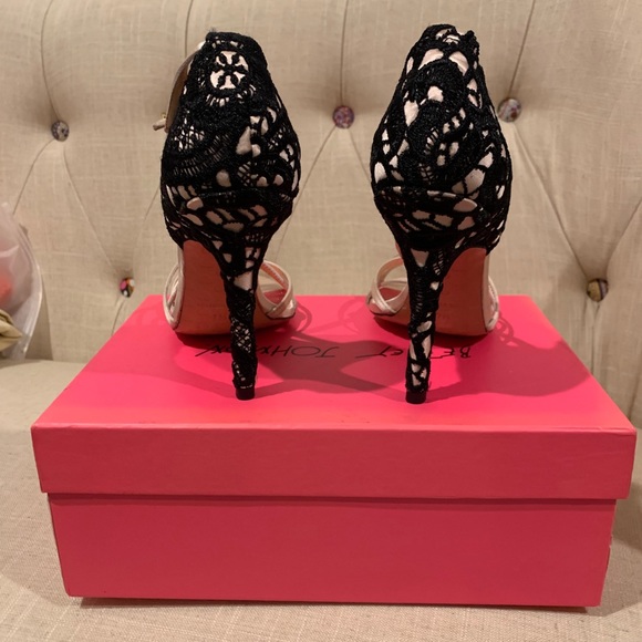 Ankle strap open toe stilettos with lace detailing - Picture 2 of 7